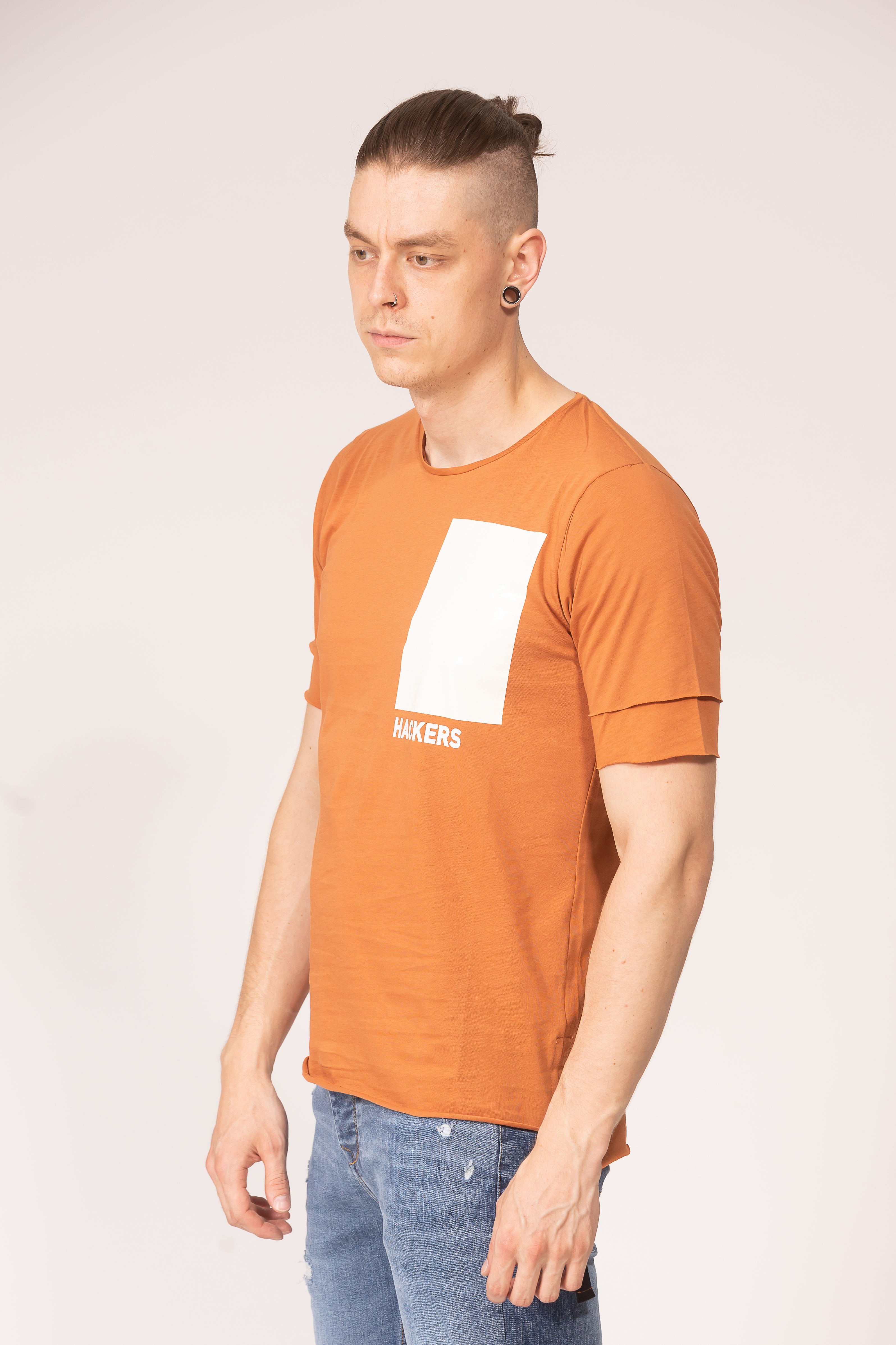 ΚΟΝΤΟΜΑΝΙΚΟ T-SHIRT