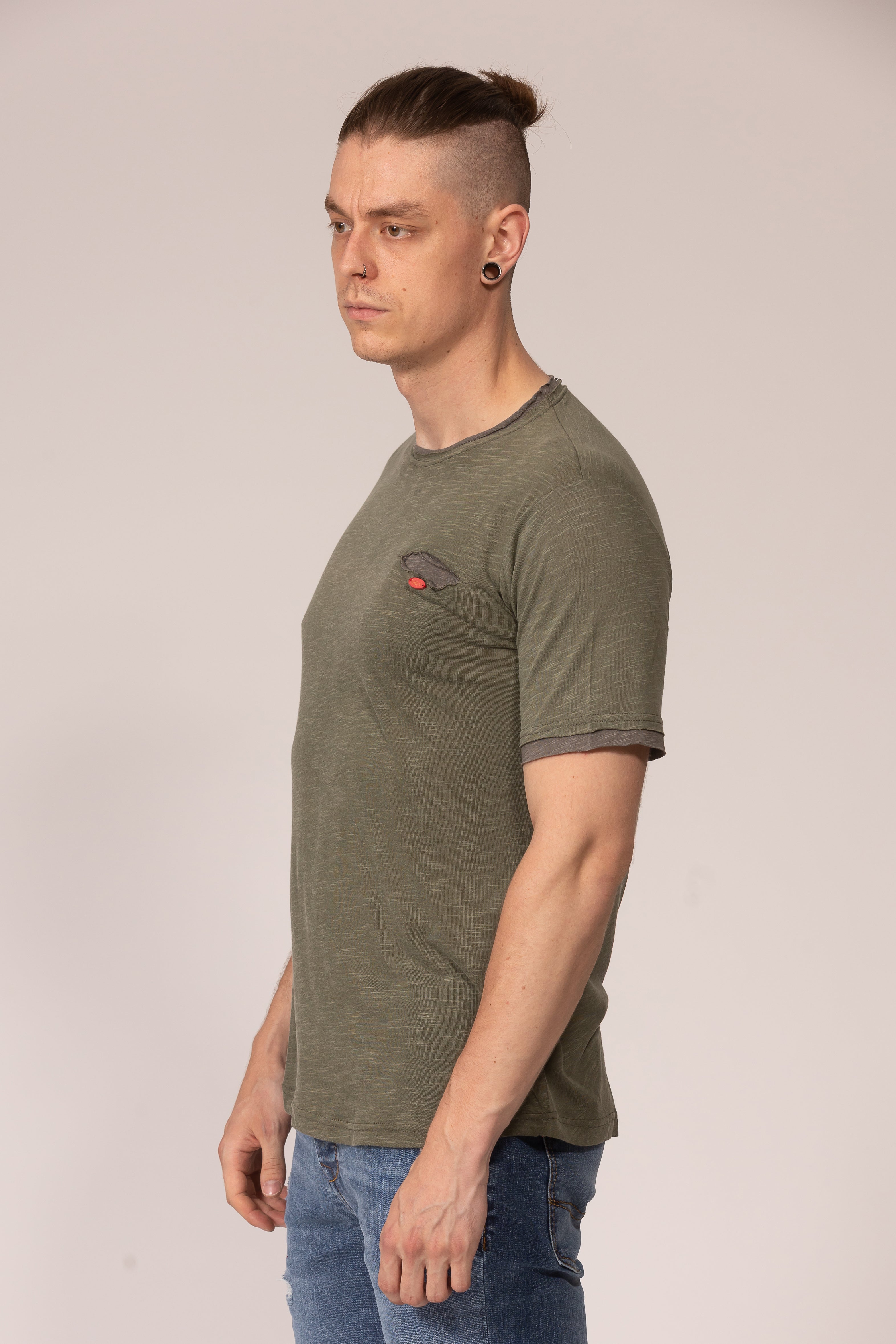 ΚΟΝΤΟΜΑΝΙΚΟ T-SHIRT