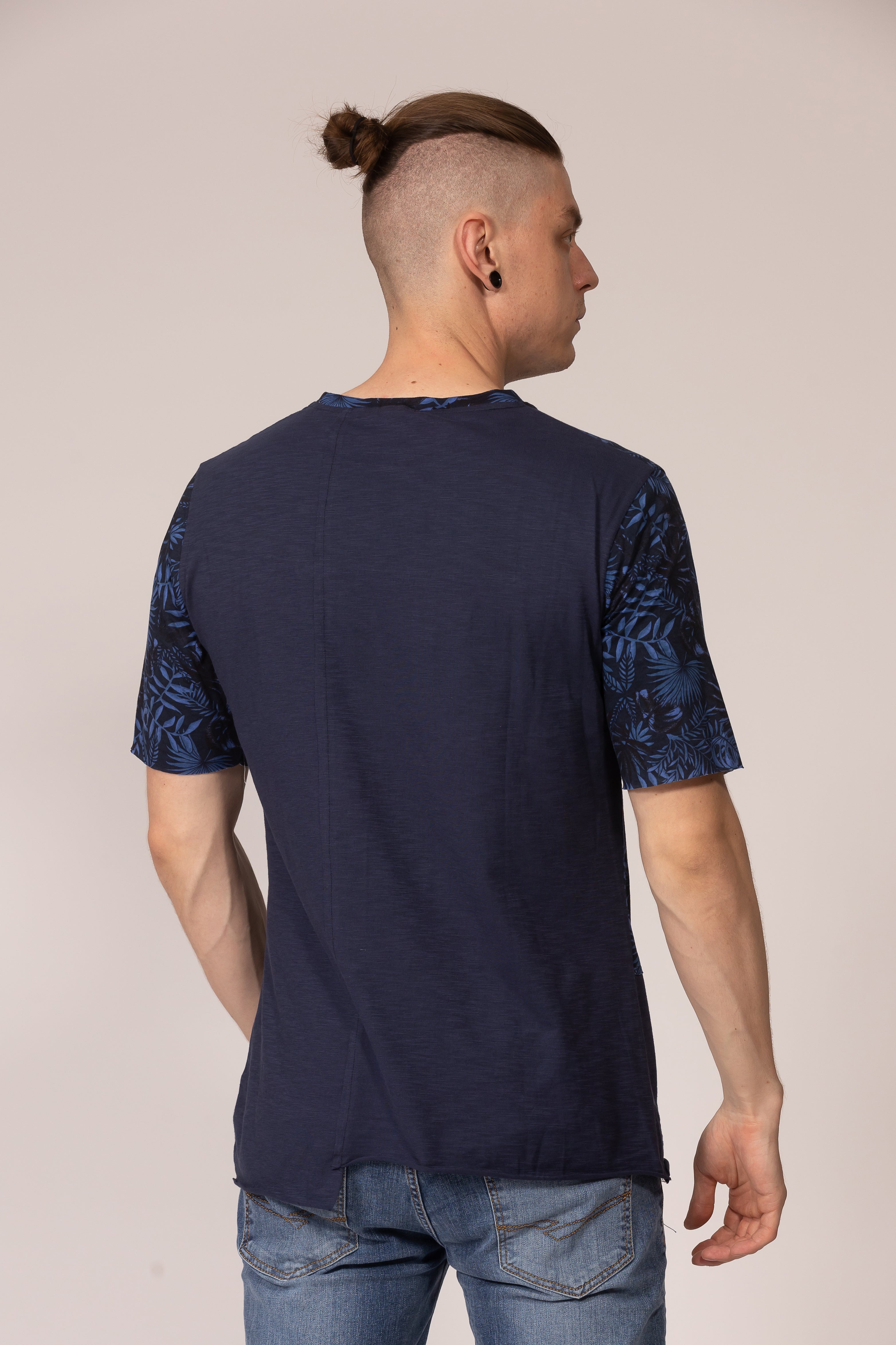 ΚΟΝΤΟΜΑΝΙΚΟ T-SHIRT